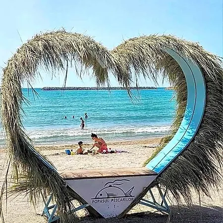 Szálloda Blooming By The Sea - Cu Frontala Spre Mare Konstanca