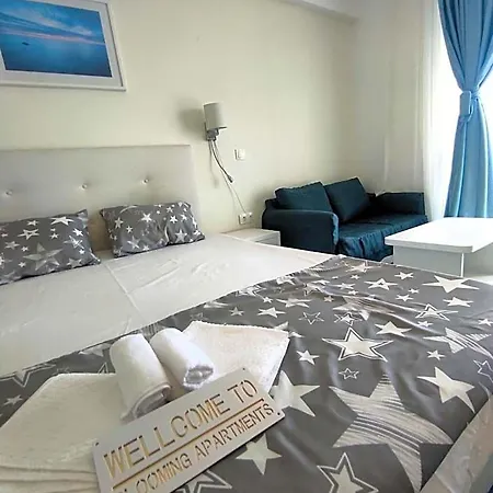 Hotel Blooming By The Sea - Cu Frontala Spre Mare Constanţa