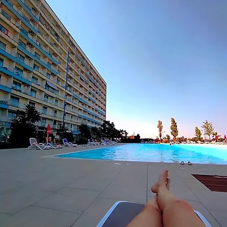 Blooming By The Sea - Cu Frontala Spre Mare Szálloda